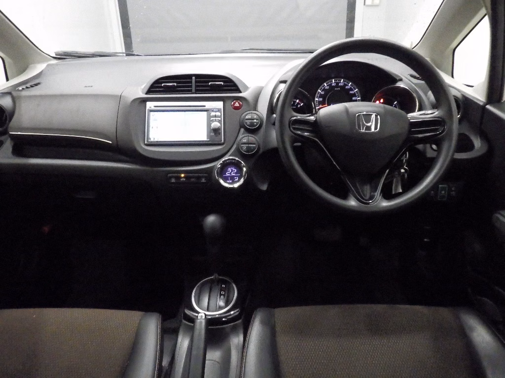 HONDA FIT SHUTTLE