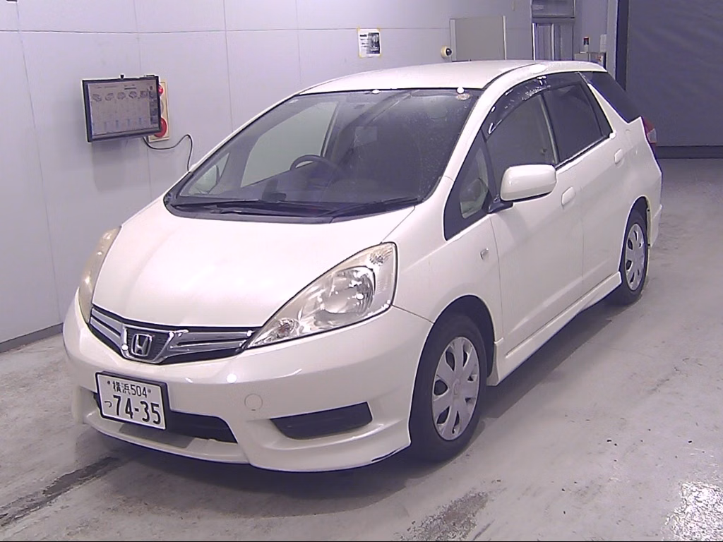 HONDA FIT SHUTTLE