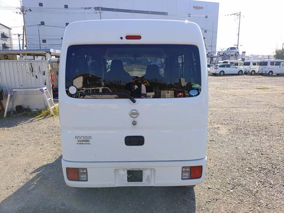 NISSAN NV100 CLIPPER