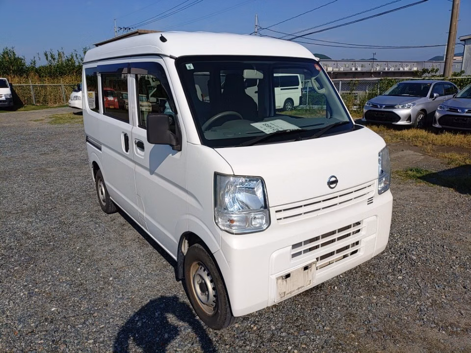 NISSAN NV100 CLIPPER