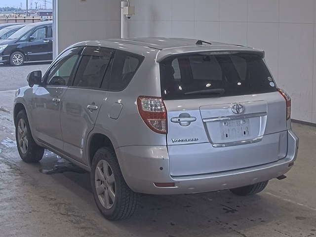 TOYOTA VANGUARD