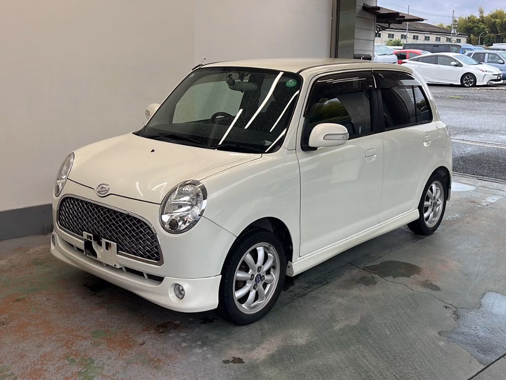 DAIHATSU MIRA GINO