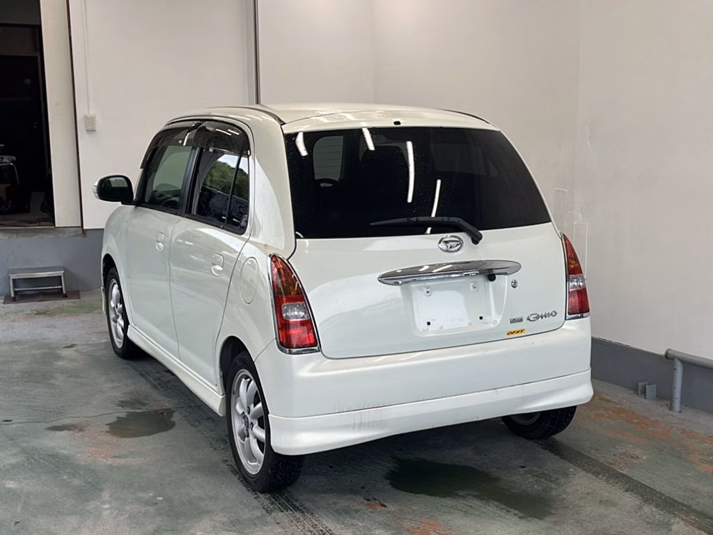 DAIHATSU MIRA GINO