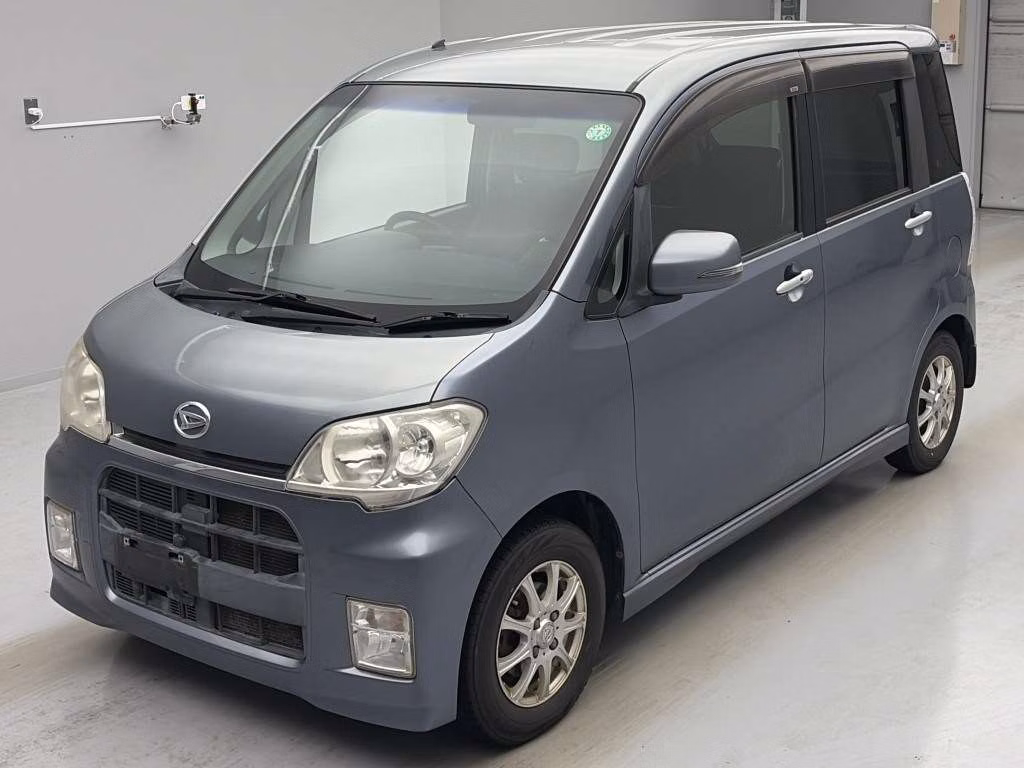 DAIHATSU TANTO EXE