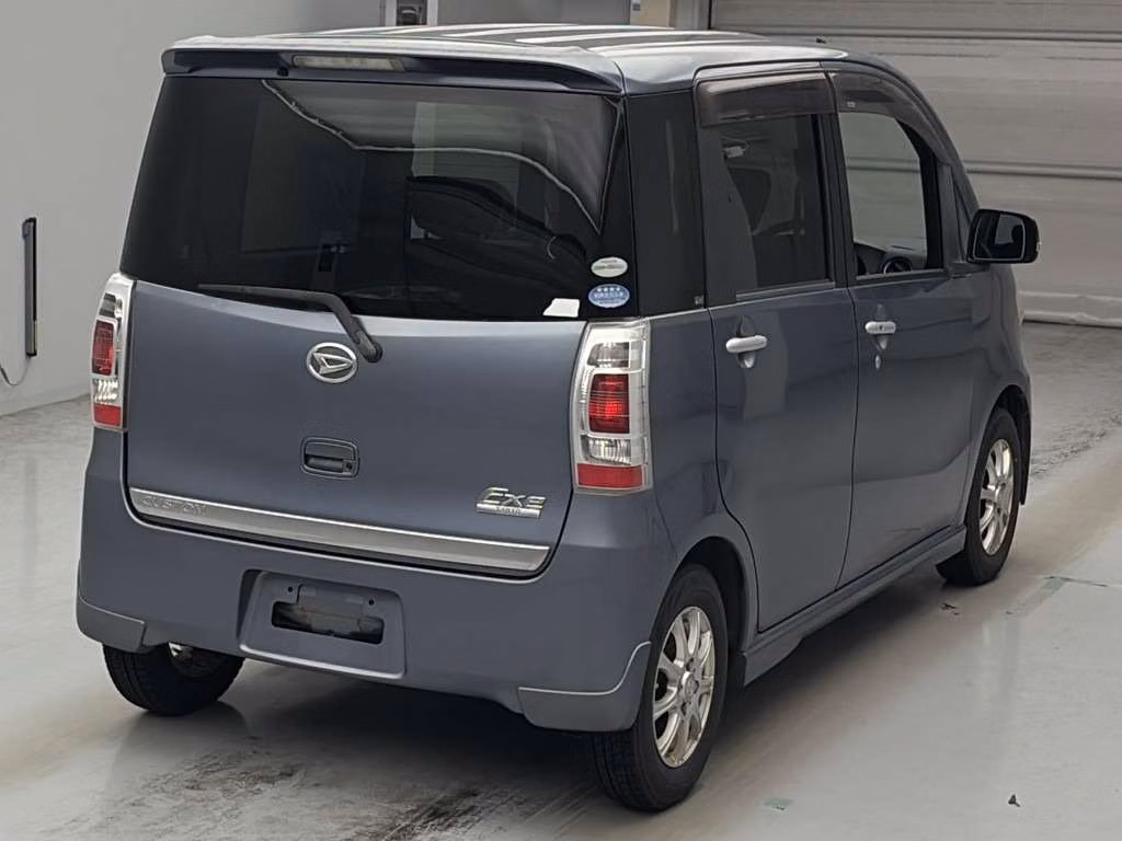 DAIHATSU TANTO EXE