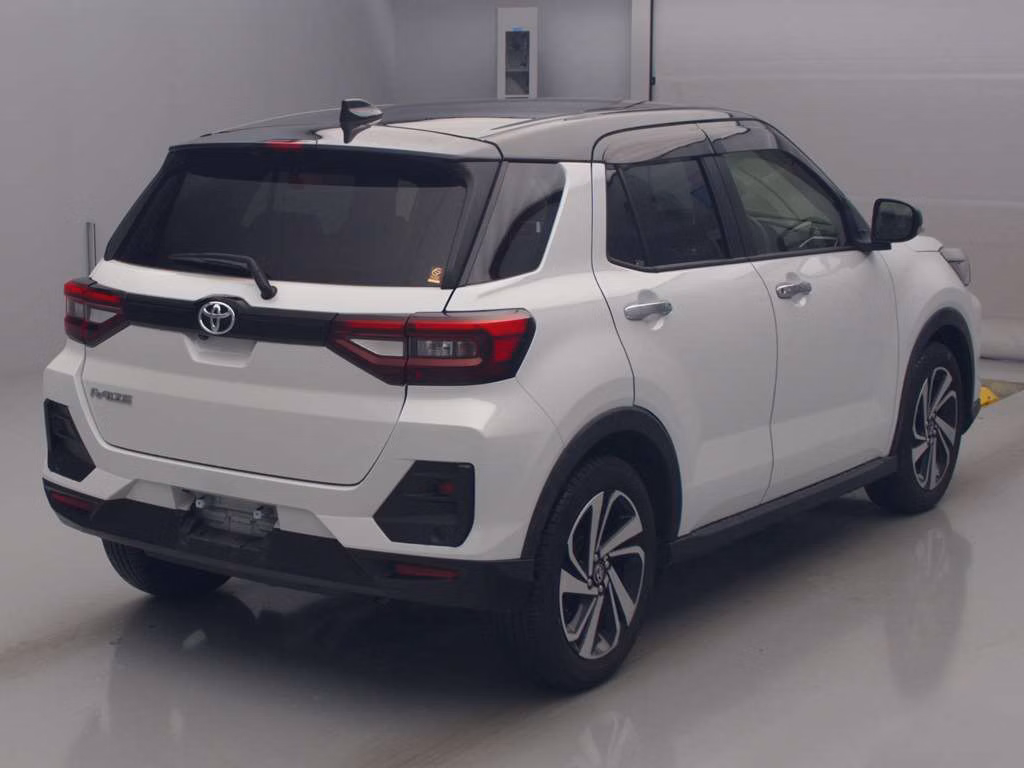 TOYOTA RAIZE