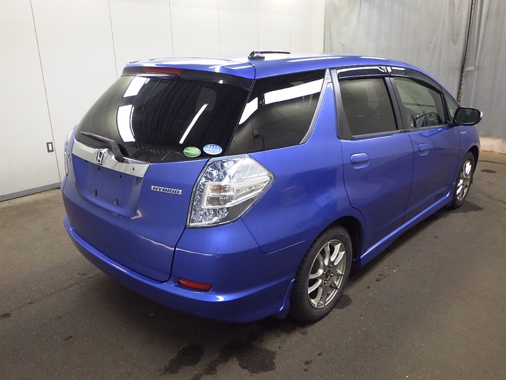 HONDA FIT SHUTTLE
