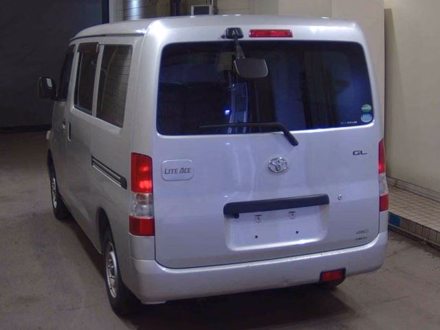 TOYOTA LITE ACE