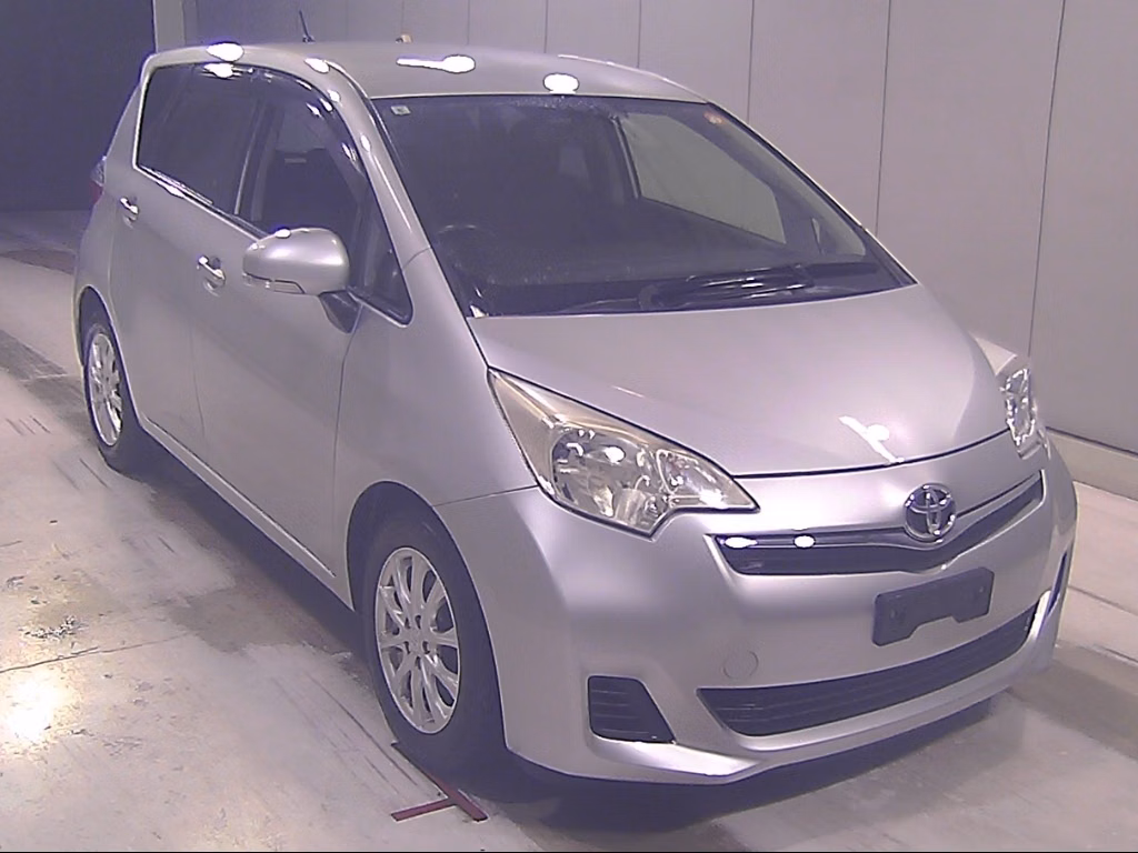 TOYOTA RACTIS
