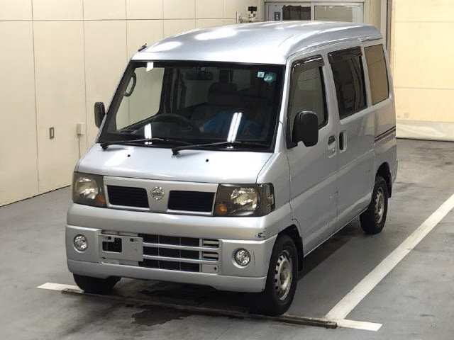 NISSAN CLIPPER