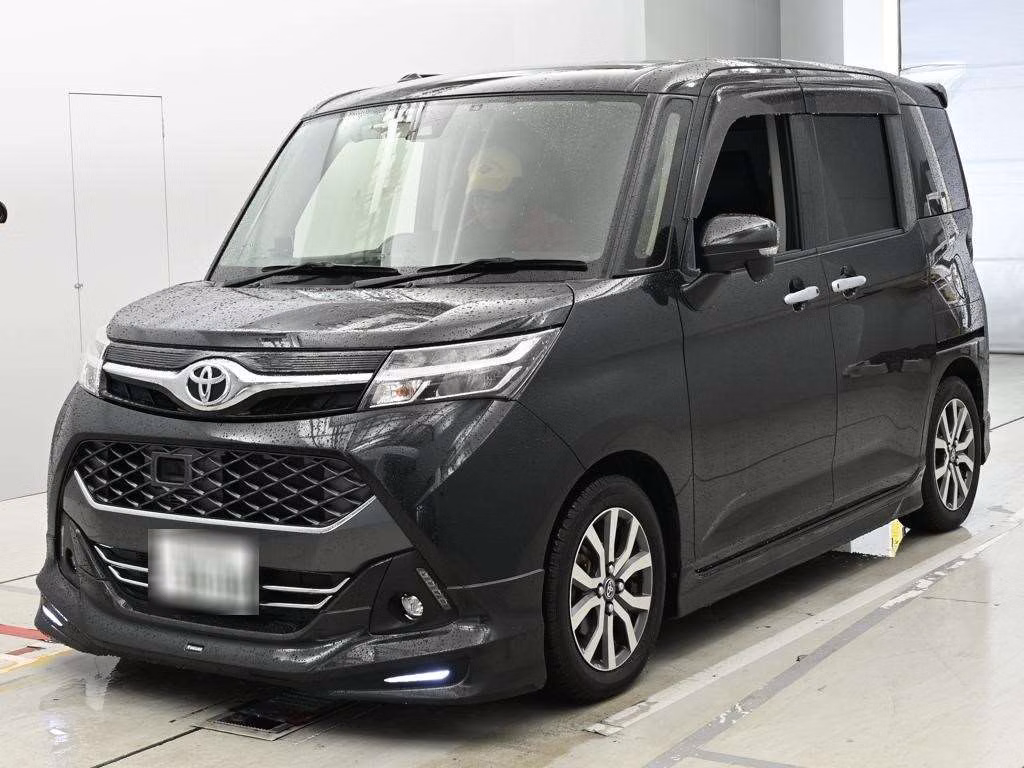 TOYOTA TANK