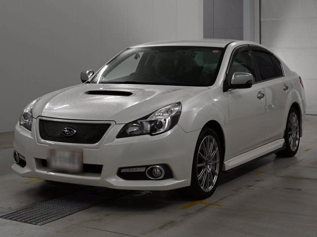 SUBARU LEGACY B4