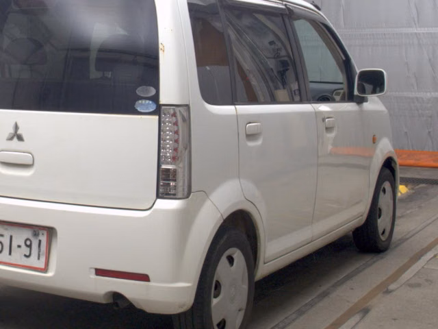 MITSUBISHI EK WAGON
