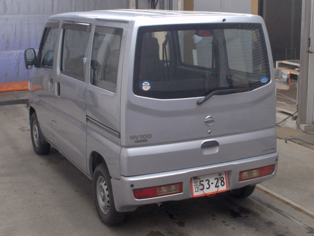 NISSAN NV100 CLIPPER