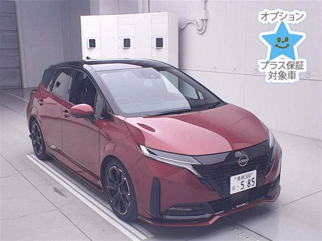 NISSAN AURA