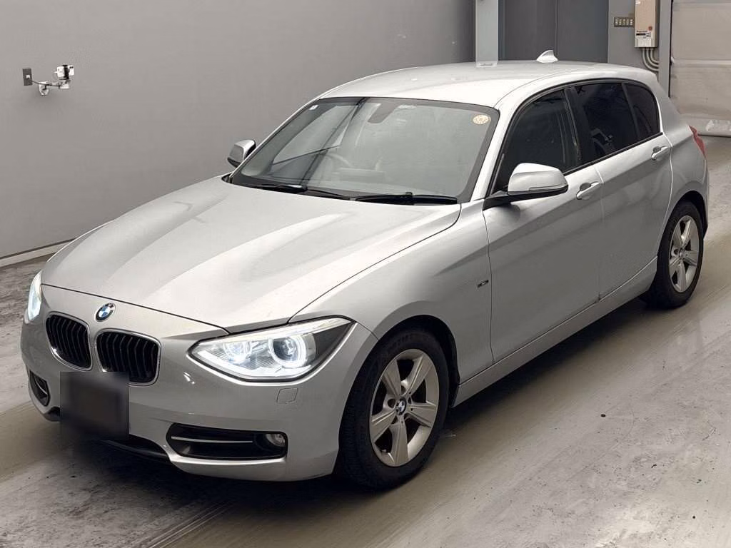 BMW 1-SERIES