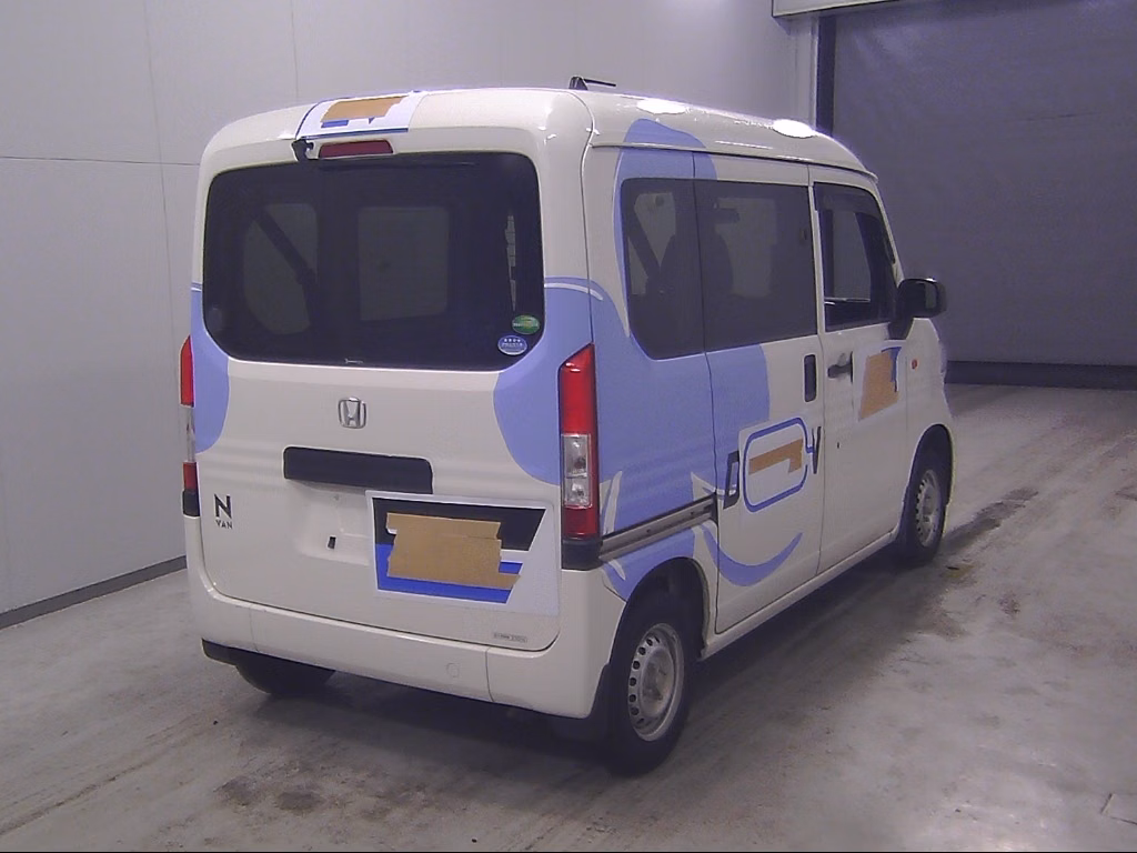 HONDA N-VAN