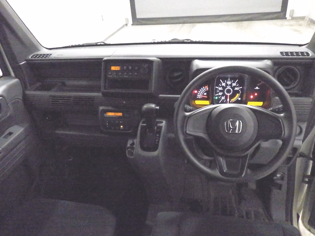 HONDA N-VAN