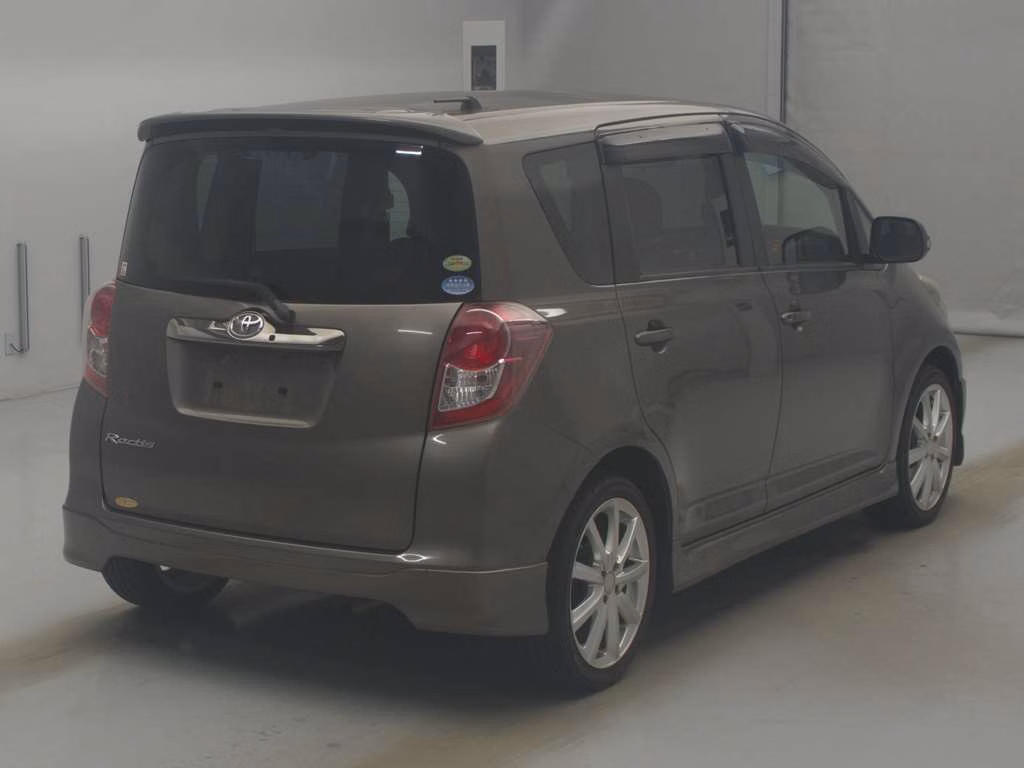 TOYOTA RACTIS