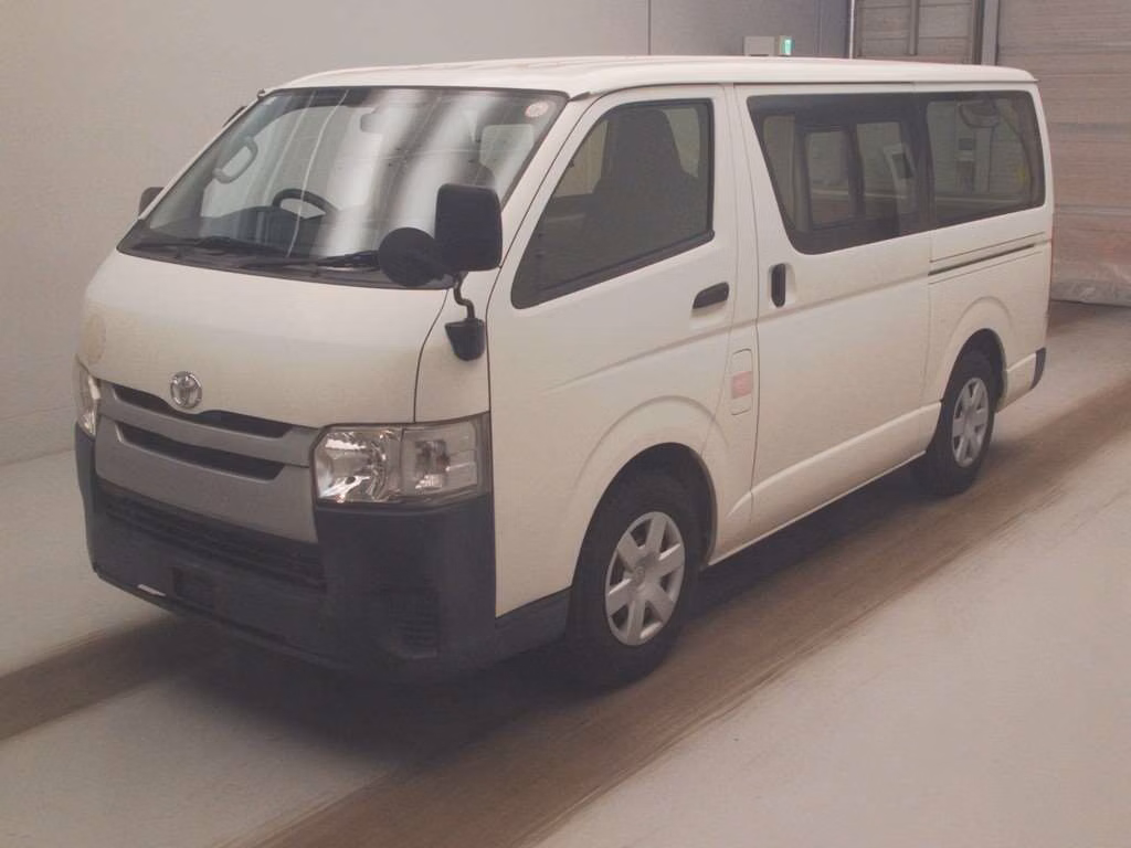 Toyota Regius Ace