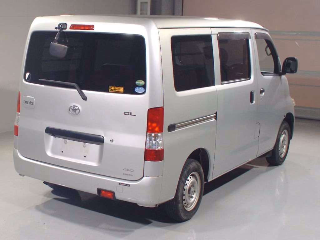 TOYOTA LITE ACE