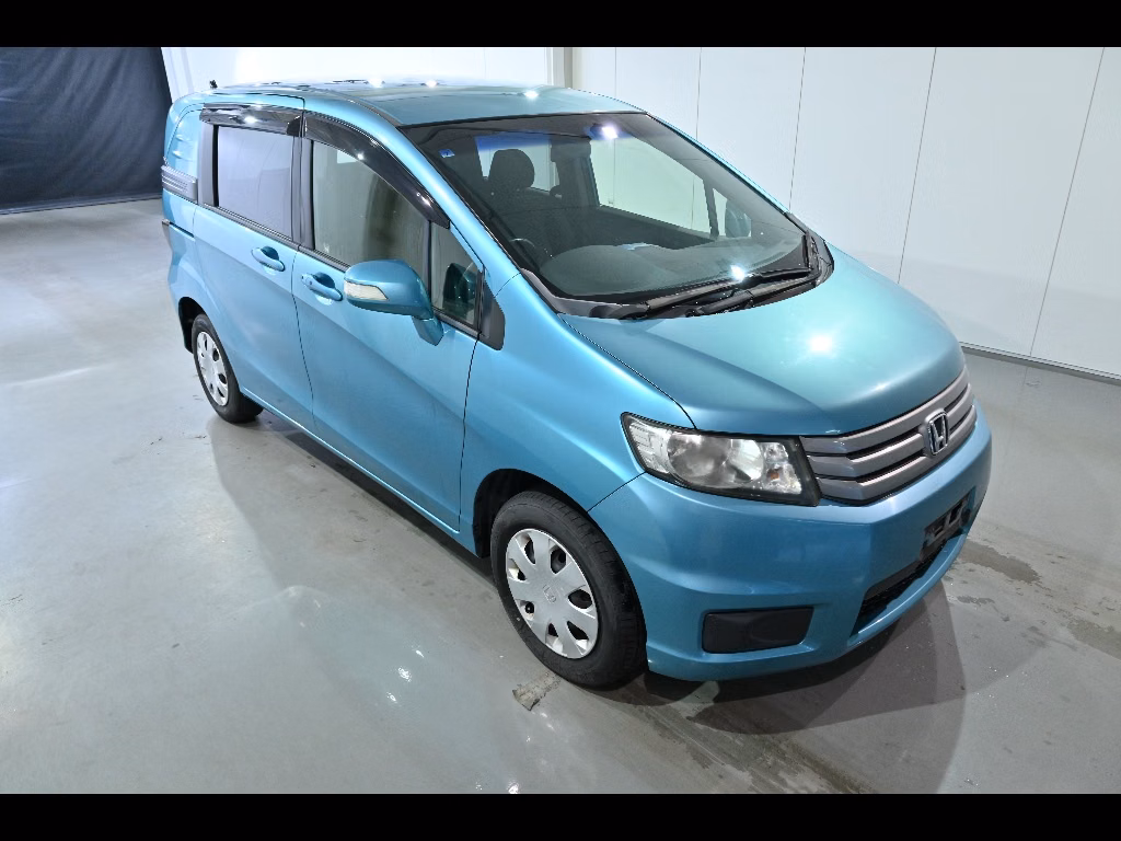 HONDA FREED SPIKE