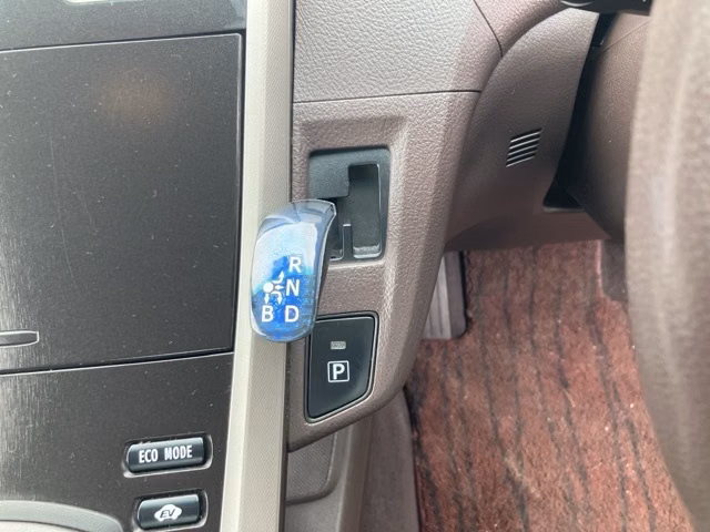 TOYOTA SAI