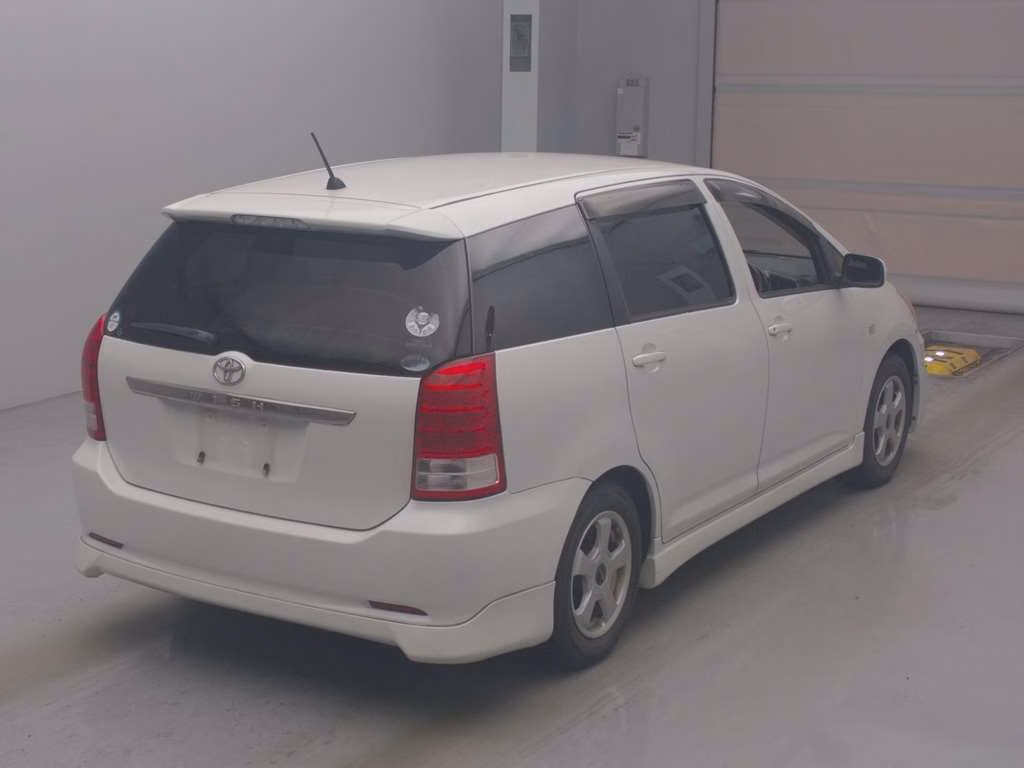 TOYOTA WISH