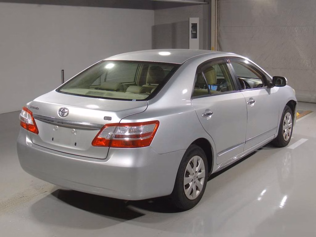 TOYOTA PREMIO