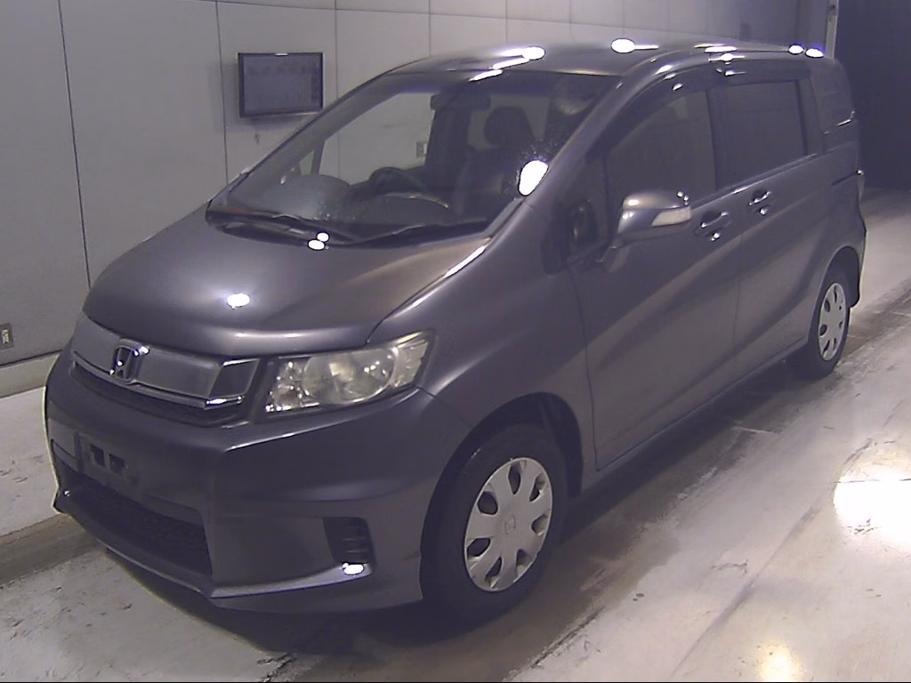 HONDA FREED SPIKE