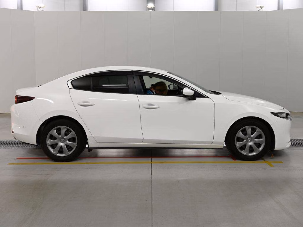MAZDA MAZDA3