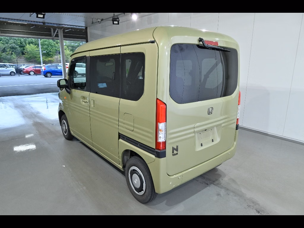 HONDA N-VAN