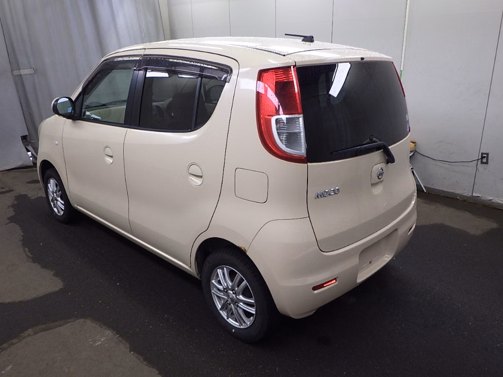 NISSAN MOCO