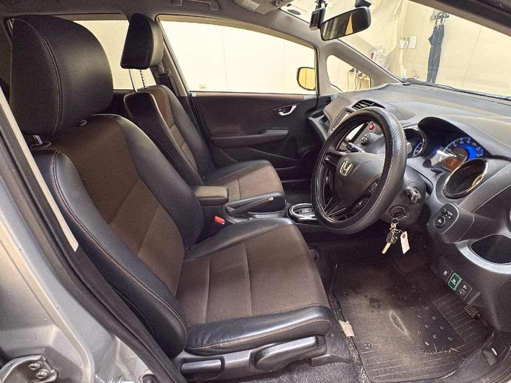 HONDA FIT SHUTTLE