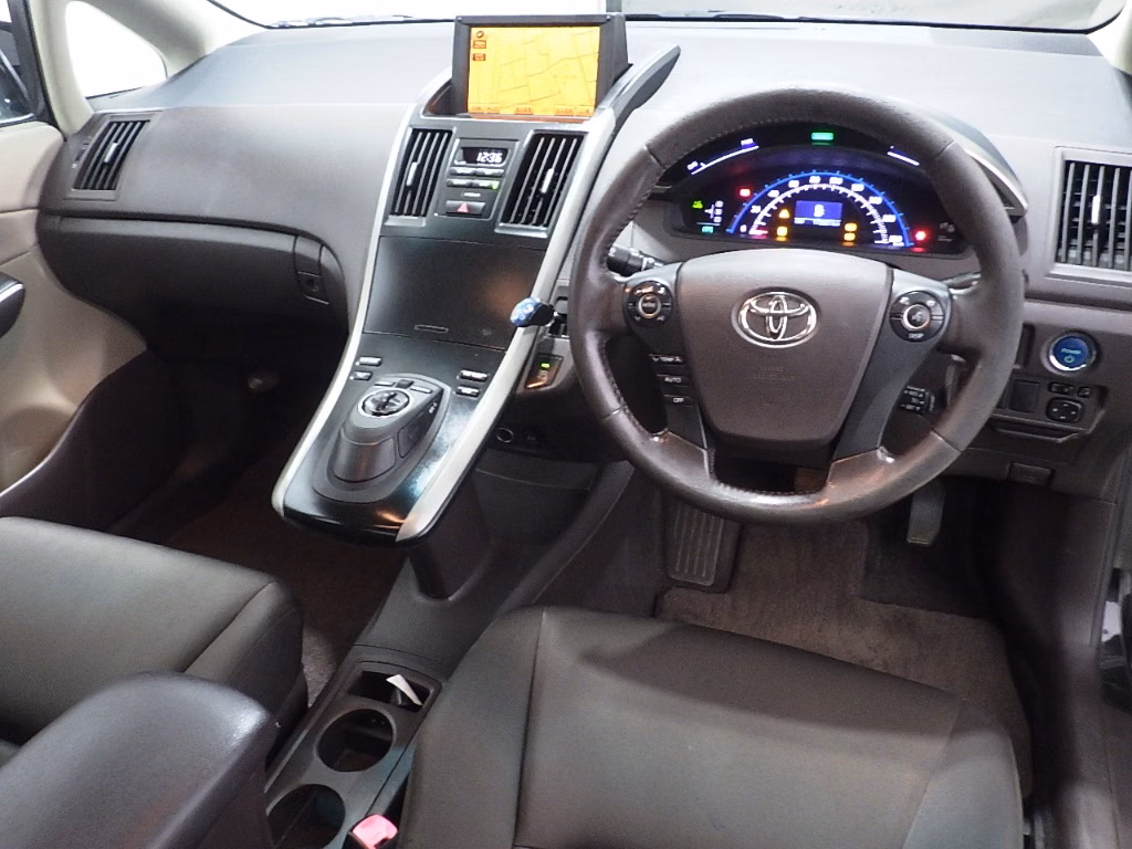 TOYOTA SAI