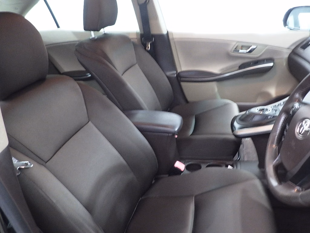 TOYOTA SAI