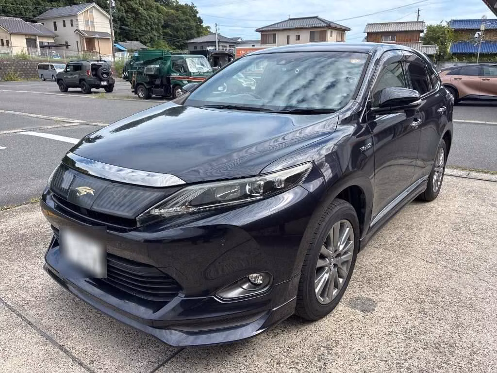 TOYOTA HARRIER