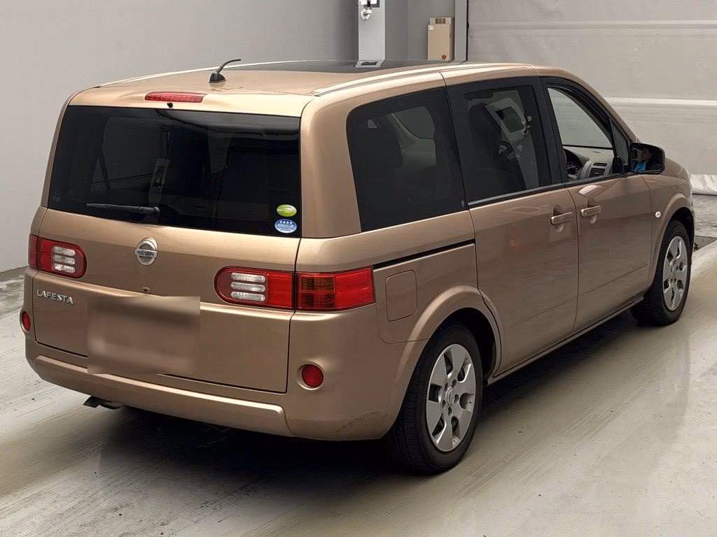 NISSAN LAFESTA