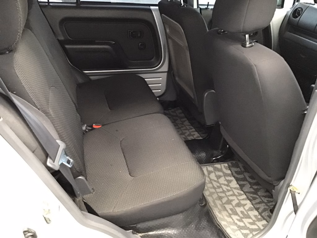 DAIHATSU NAKED