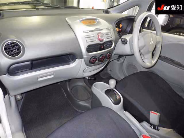 MITSUBISHI I