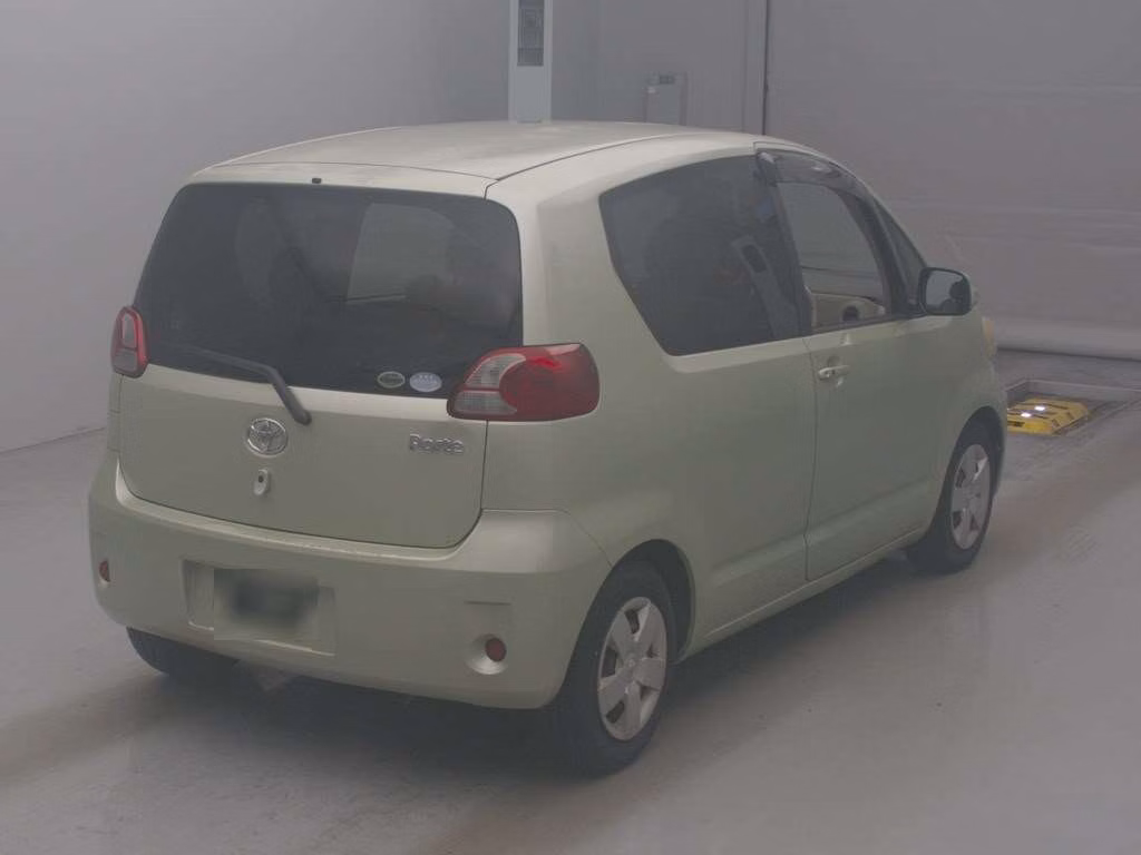 TOYOTA PORTE