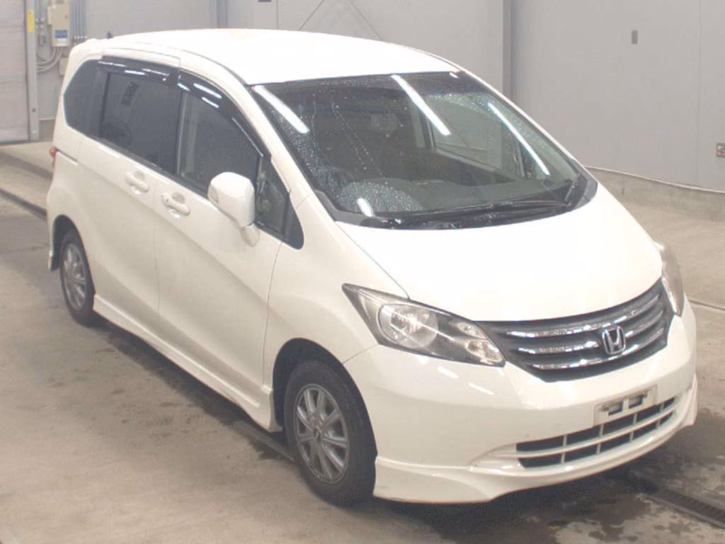 HONDA FREED