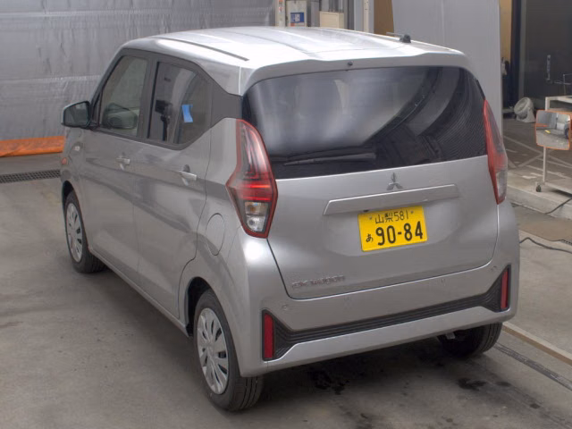 MITSUBISHI EK WAGON