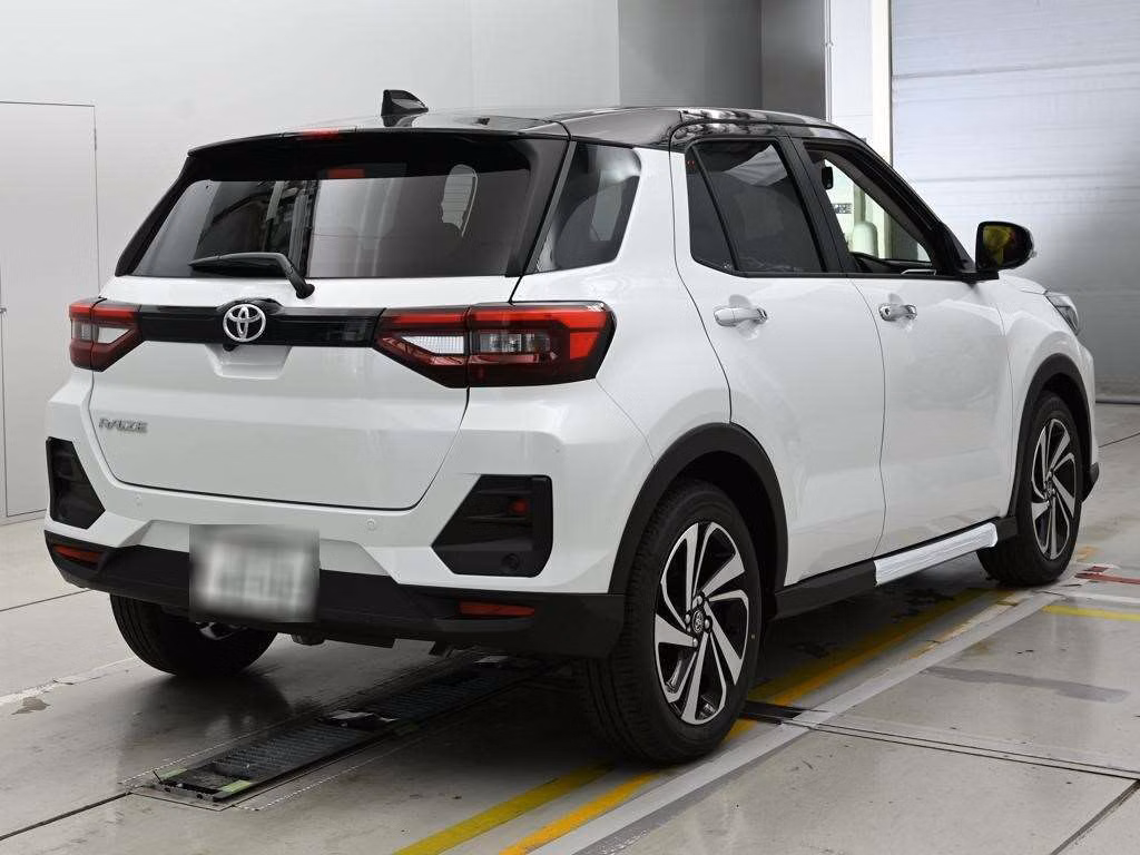 TOYOTA RAIZE