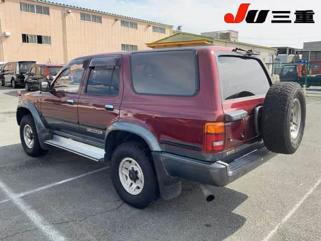 TOYOTA HILUX SURF