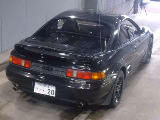 TOYOTA MR2