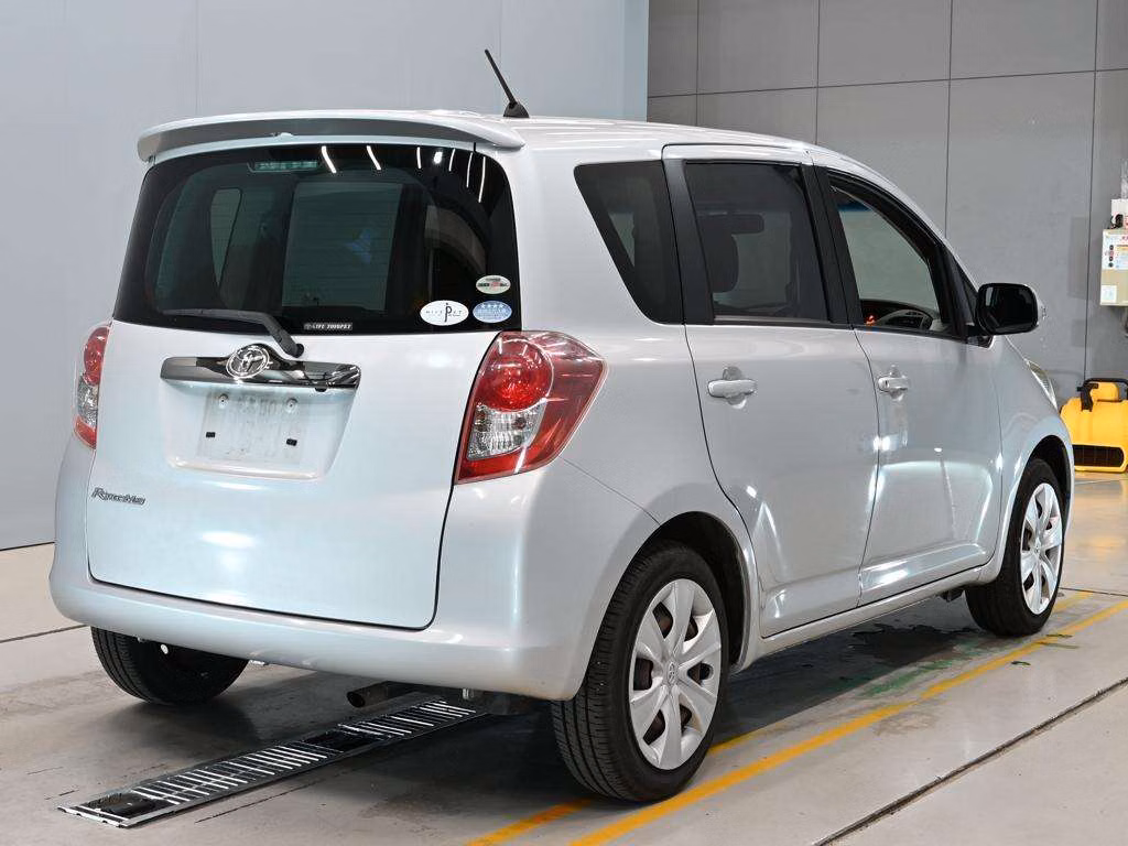 TOYOTA RACTIS