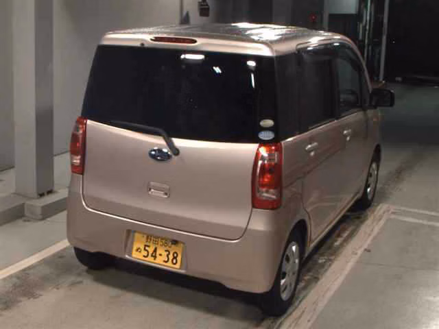 SUBARU LUCRA