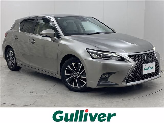 LEXUS CT200H