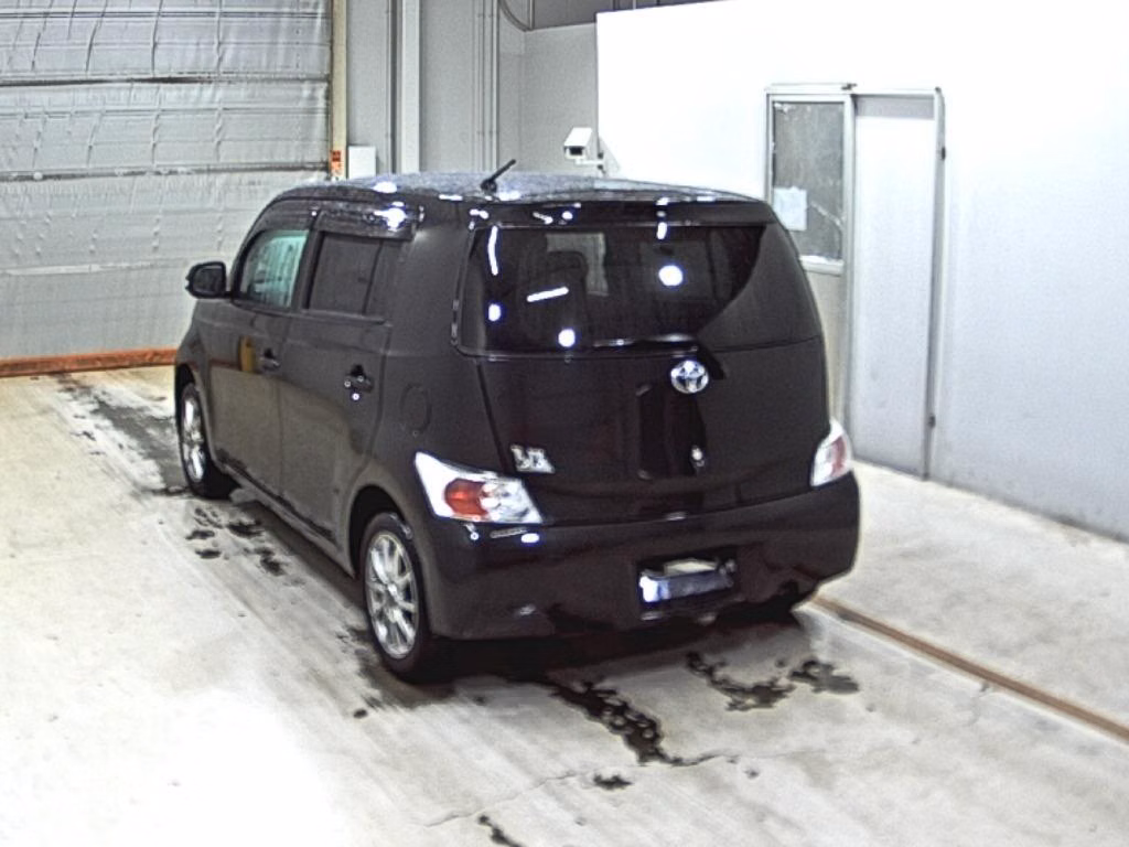 TOYOTA BB